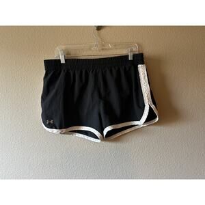 Under Armour Women's Size Large (L) BLACK Athletic Shorts Drawstring/Liner